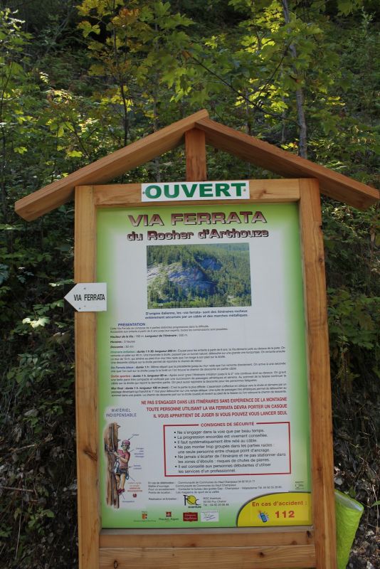 Le rocher d'Arthouze: serreeyraud001.jpg