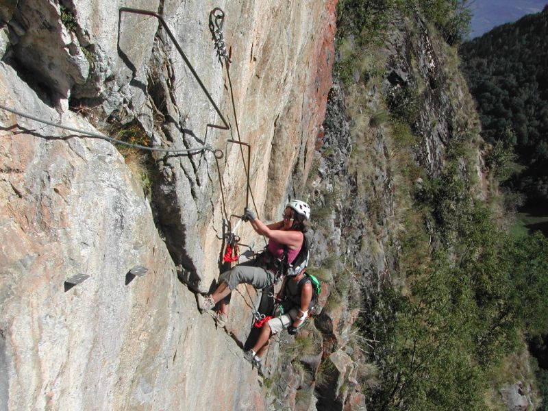 La Chal: stcolombandesvillards004.jpg