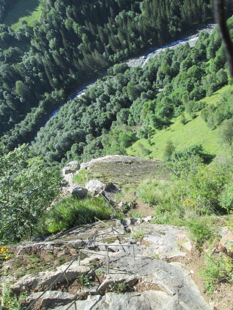 La Chal: stcolombandesvillards023.jpg