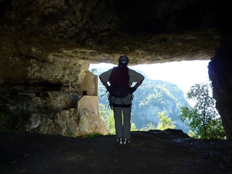 La grotte � Carret: stjeandarvey084.jpg