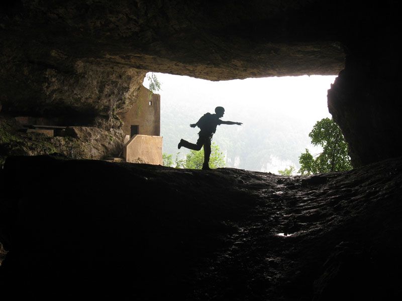 La grotte � Carret: stjeandarvey087.jpg