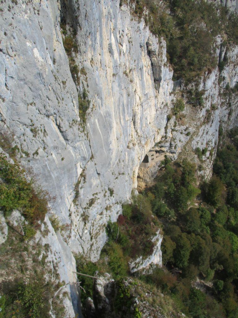 La grotte � Carret: stjeandarvey111.jpg