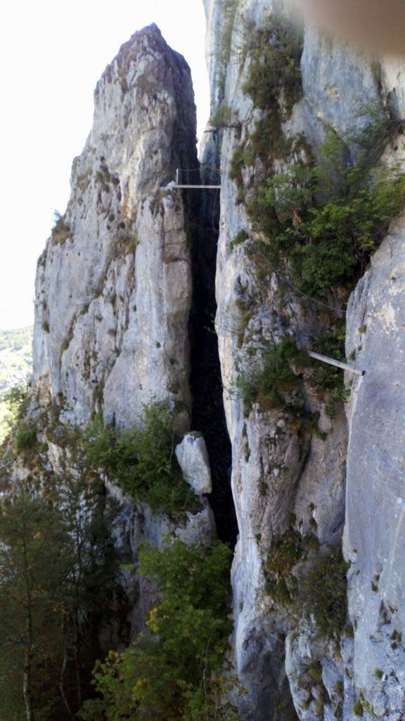 La grotte � Carret: stjeandarvey142.jpg
