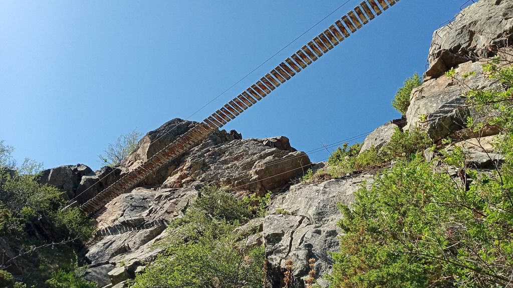 Le Levassaix: stmartindebelleville023.jpg
