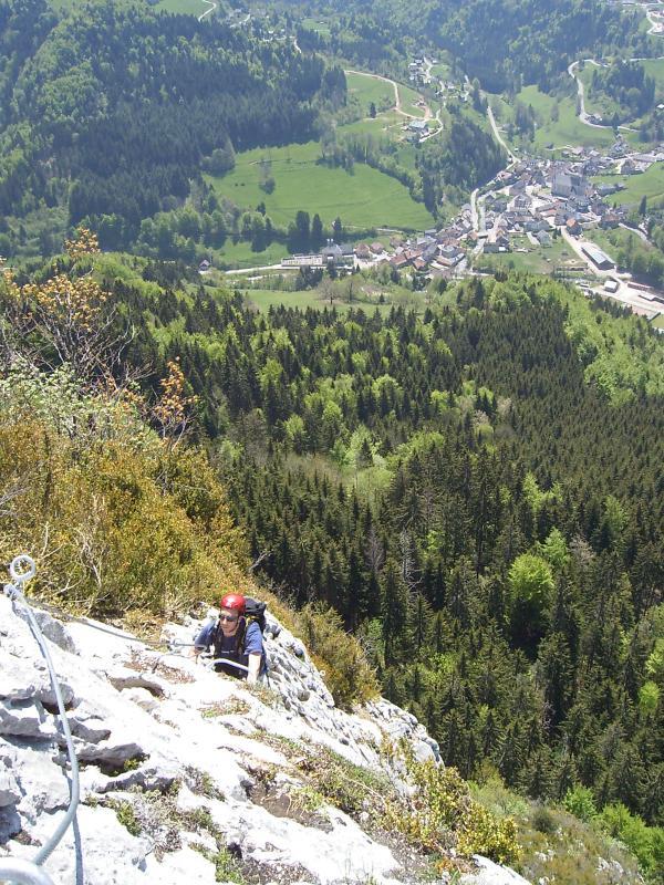 Roche Veyrand: stpierredentremont02.jpg