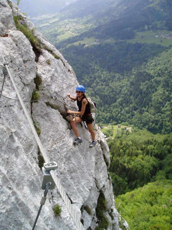 Roche Veyrand: stpierredentremont038.jpg