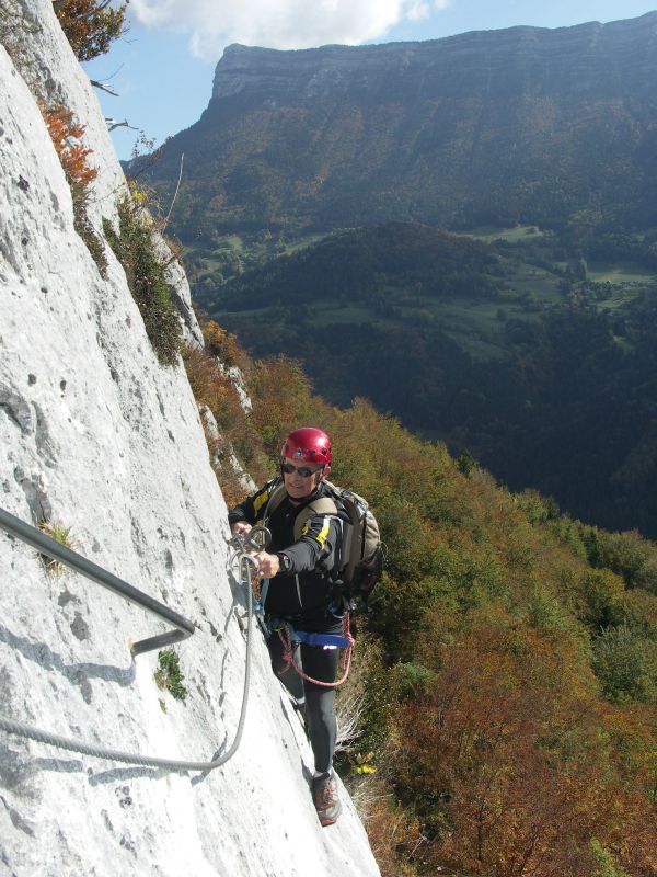 Roche Veyrand: stpierredentremont062.jpg