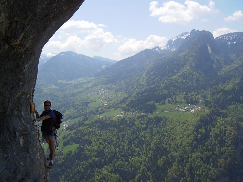 Roche Veyrand: stpierredentremont10.jpg