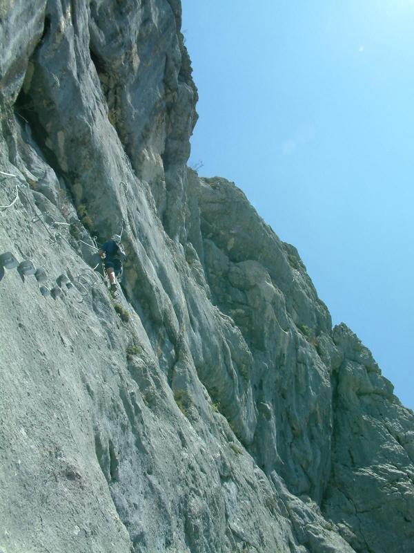 Roche Veyrand: stpierredentremont14.jpg