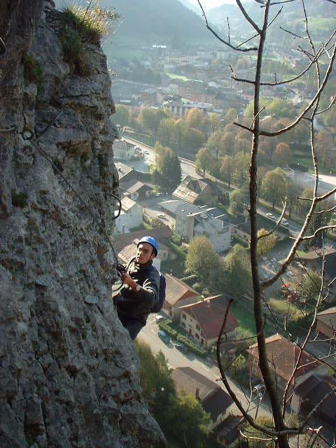 La Roche � l'Agathe: thones21.jpg